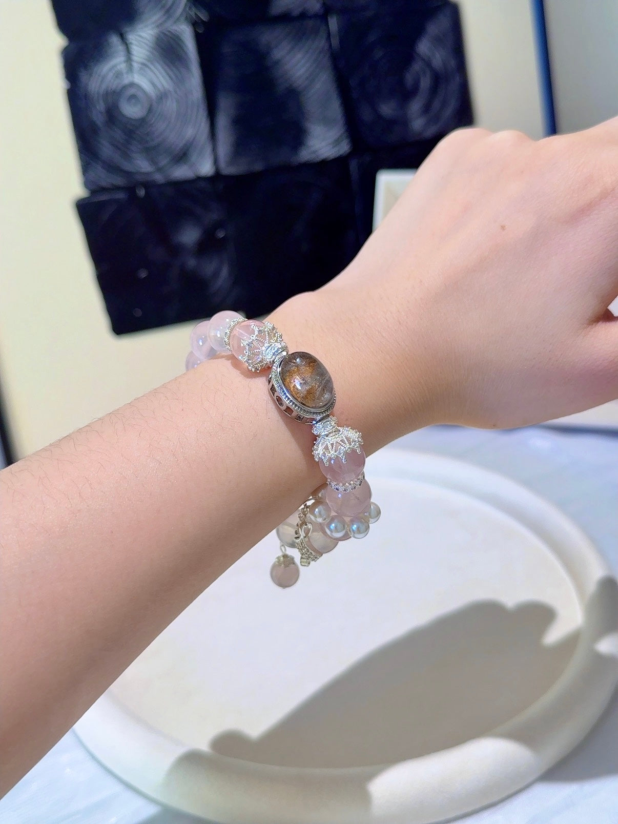 ▫️▪️ Ghost Box White Crystal Double-Tip Pink Quartz Bracelet